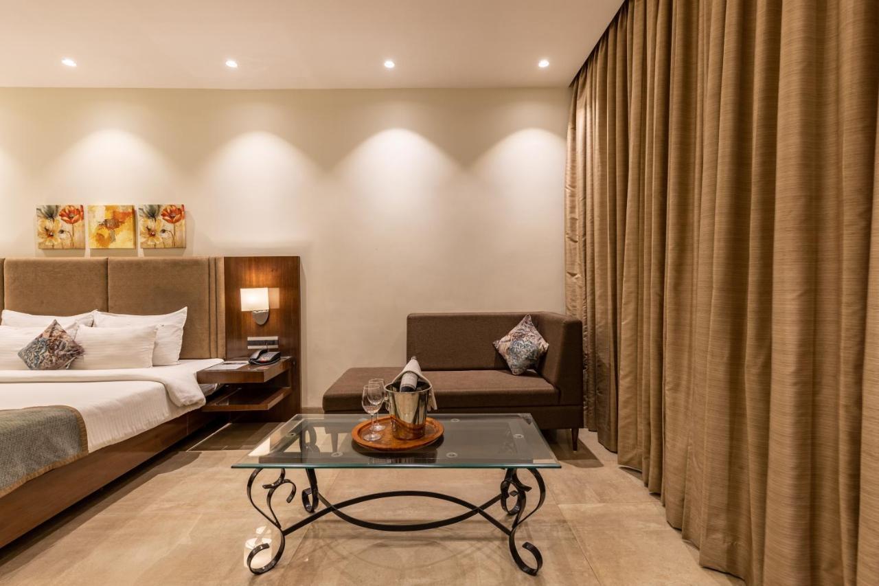 Kwality'S Motel Shiraz Bhopal Bagian luar foto