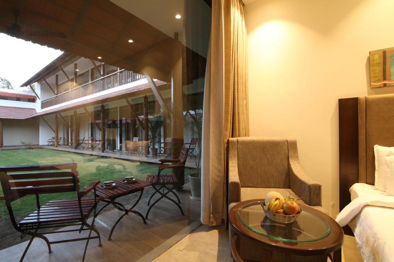 Kwality'S Motel Shiraz Bhopal Bagian luar foto