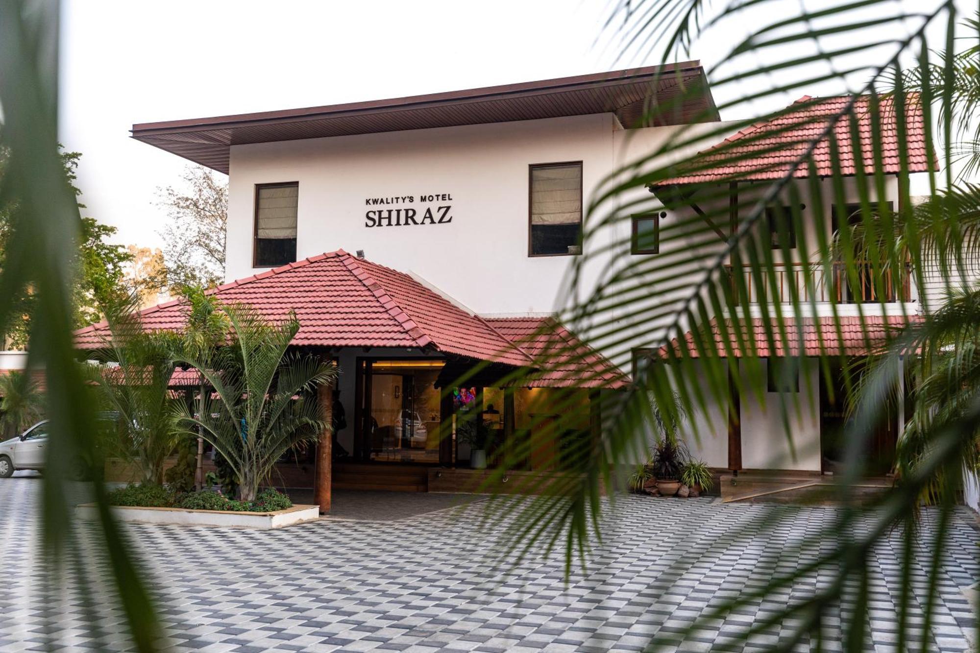 Kwality'S Motel Shiraz Bhopal Bagian luar foto