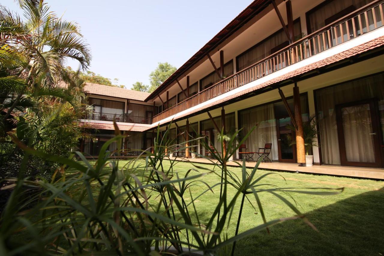 Kwality'S Motel Shiraz Bhopal Bagian luar foto